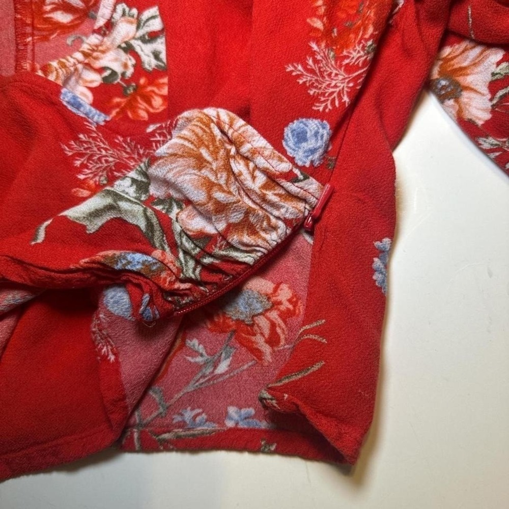 American Eagle Red Floral Surplice‎ Wrap Crop Top Womens XS Long Lantern Sleeve - Picture 6 of 8